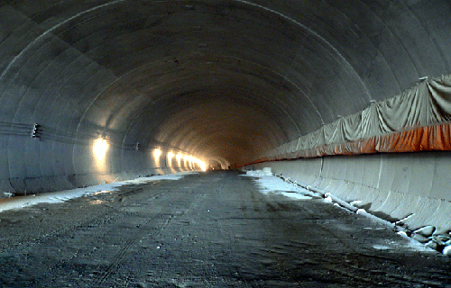 Tunnel