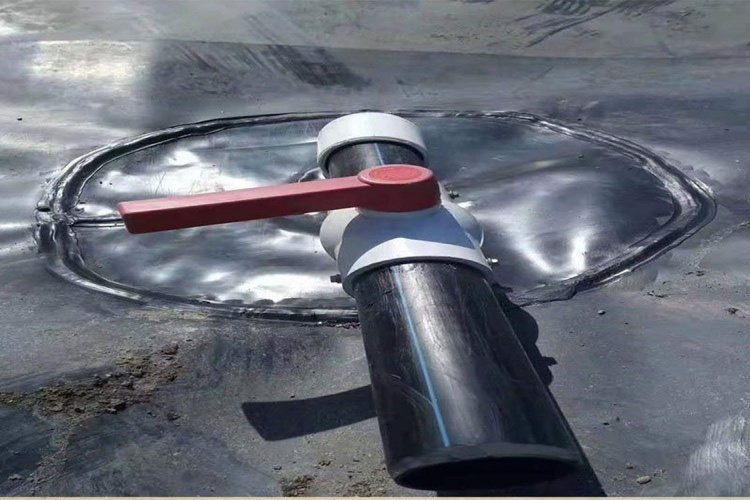 Construction Guide for Hot-Melt Welding Between Geomembranes and HDPE Pipes