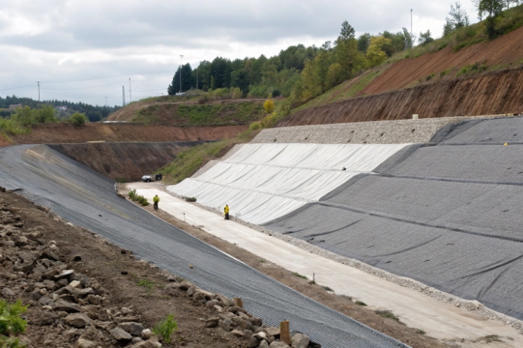 Which Geotextile Specifications Are Most Suitable for Landfill Applications?