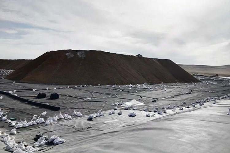 HDPE vs. LLDPE for Heap Leach Liners: Which Is Better?