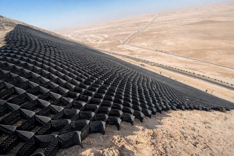 Geocell filled with sand in desert environment